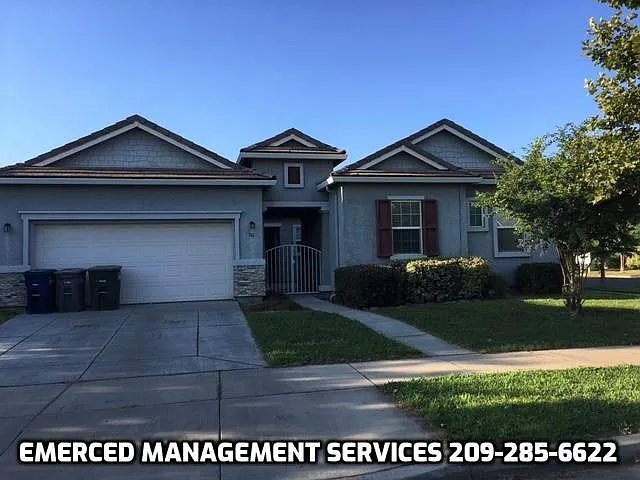341 Ellison Pl photo 1