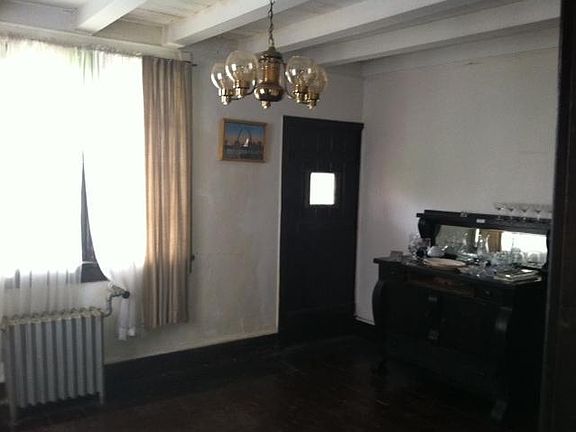 5th image of 1910 Prospect Pl