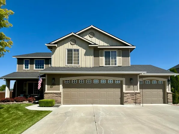 1450 NE Urwin St, Mountain Home, ID 83647