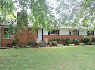 149 Crestview St, Rutherfordton, NC 28139