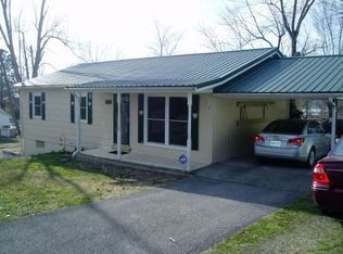 343 N Buena Vista St, Puxico, MO 63960