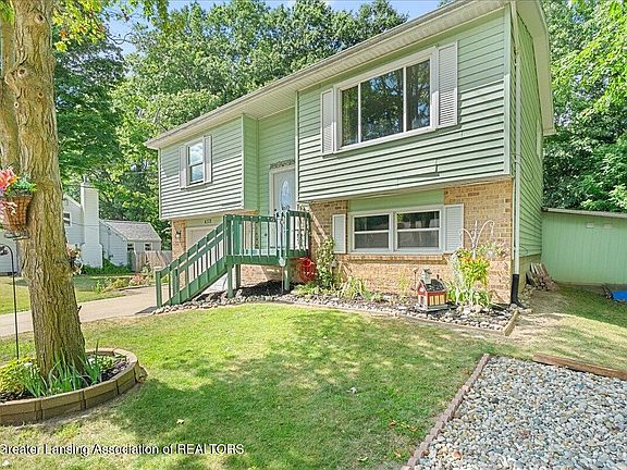 3rd image of 4378 Harding Ave