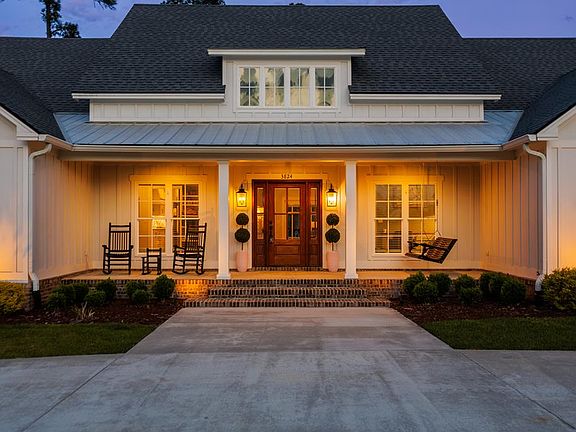 5th image of 3824 Timber Ridge Rd