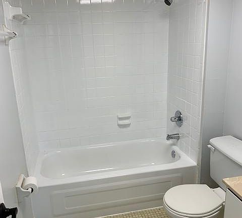 3rd image of 7820 Colony Cir S APT 205