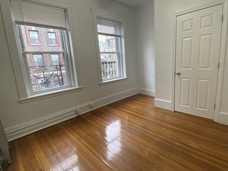 64 Hemenway St #21 — Photo 1