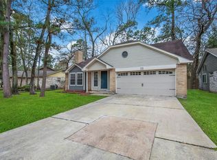 32 E Lance Leaf Rd, Spring, TX 77381