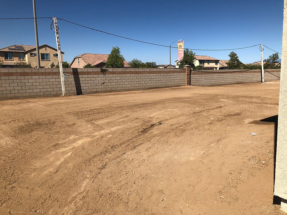 1st image of 31578 Eaton Ln