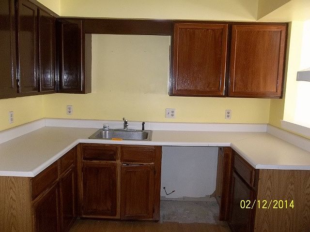 2nd image of 16 Smithwheel Rd APT 5