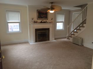 10919 Park Rd, Fairfax, VA 22030