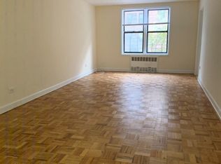 10240 62nd Ave #3V, Forest Hills, NY 11375