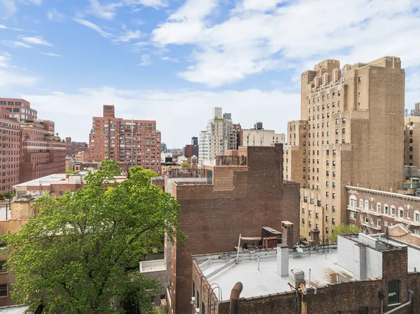 101 West 12th Street 12B image 9 of 9