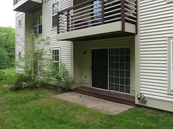 241 Hildred Dr, Burlington, VT 05401