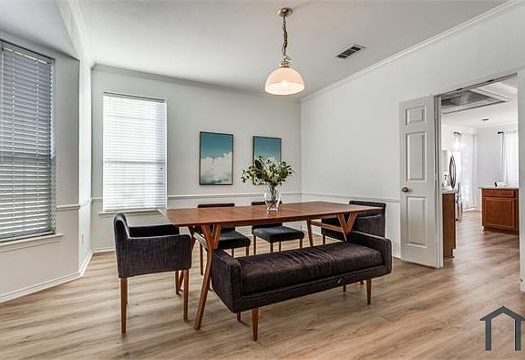 5th image of 7009 Chardonnay Dr