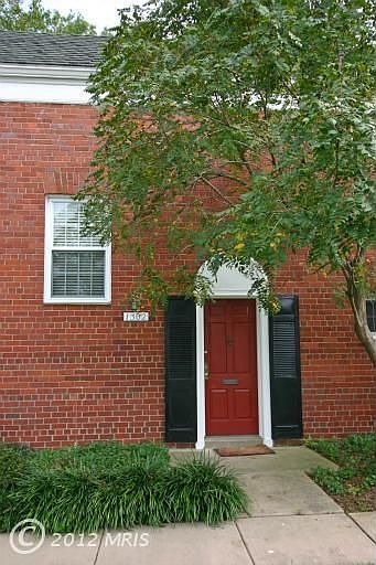 1st image of 1302 Martha Custis Dr #521-13