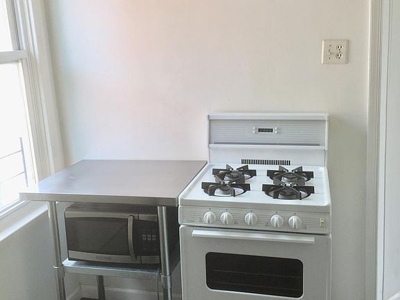 2nd image of 144 Beach 91st St Floor 3