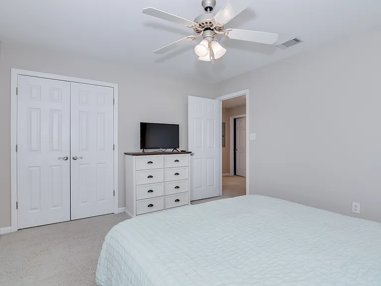 2044 Lillian Dr #1 — Photo 19