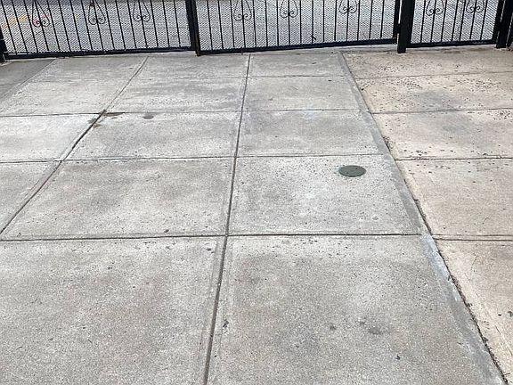 3rd image of 1141 Tinton Ave
