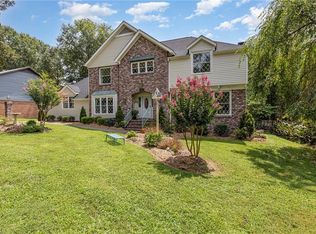 4407 Oak Hollow Dr, High Point, NC 27265