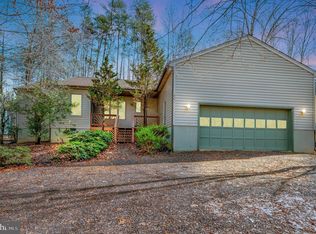 605 Harrison Cir, Locust Grove, VA 22508