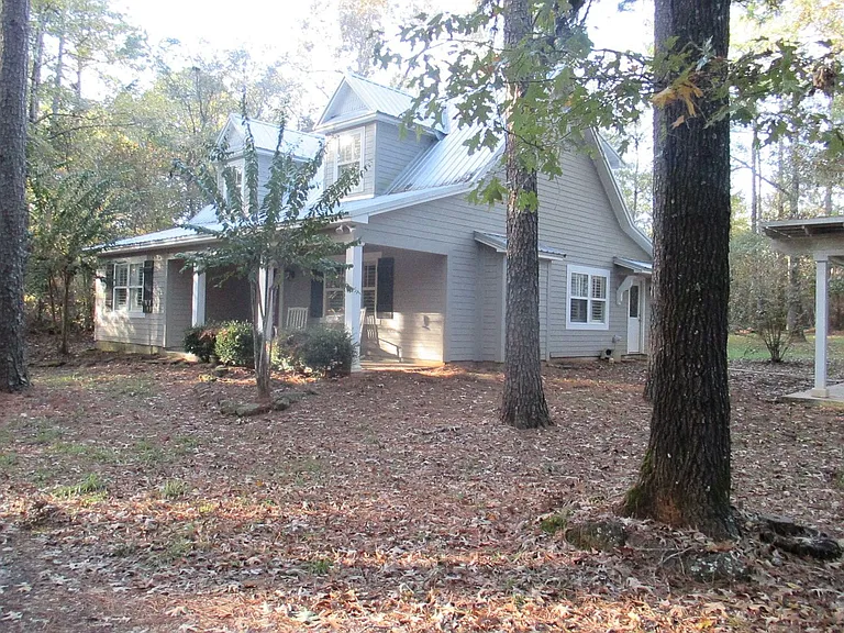 231 Holliman Rd — Photo 4