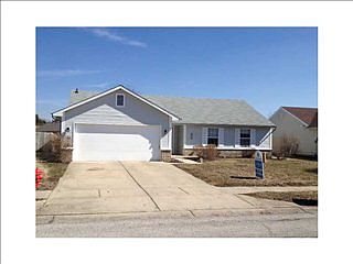 1st image of 4377 Arlington Cir