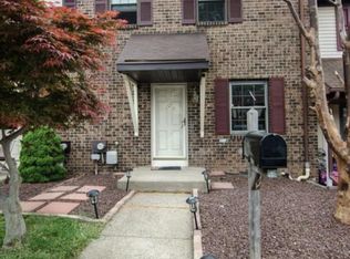 987 Gates Pl, Warminster, PA 18974