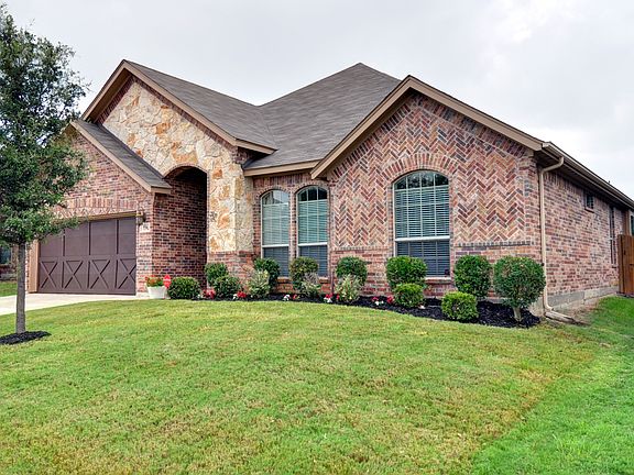 2nd image of 770 Peach Ln