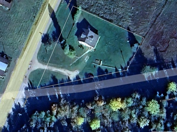 13881 E Lime Island Rd, Goetzville, MI 49736