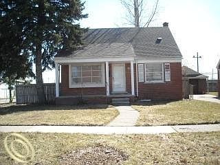 1st image of 25619 Oakland Dr