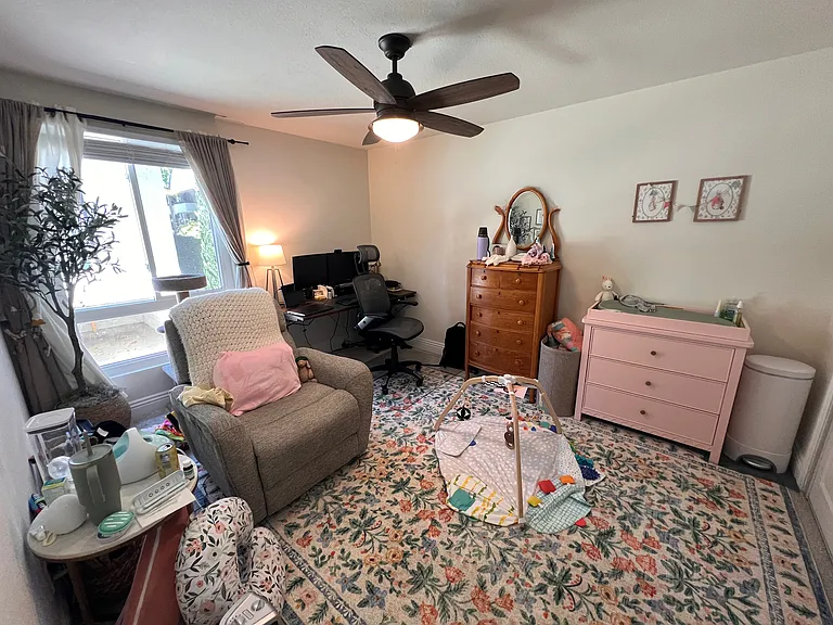Second bedroom