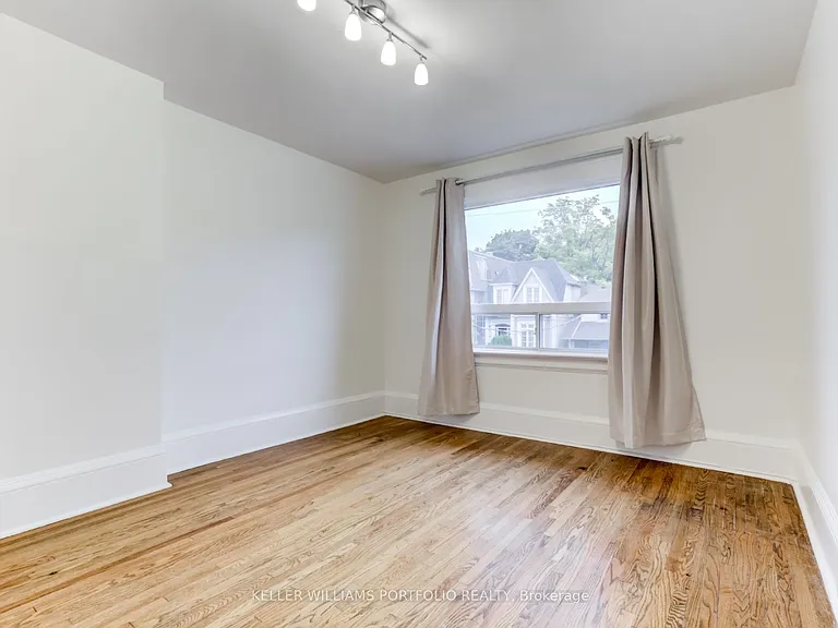 213 Erskine Ave — Photo 16