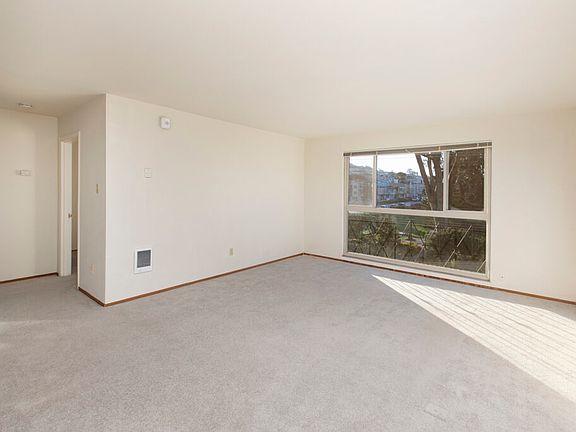 2nd image of 1300 Lawton St APT 207