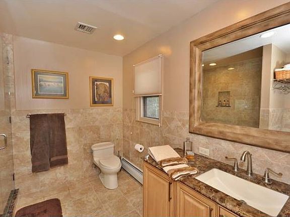 Luxurious Master Bath