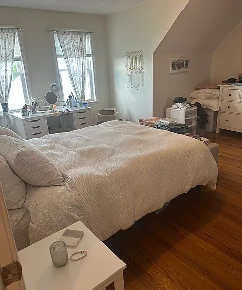 28 Belknap St #3 — Photo 6