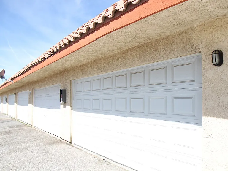 15774 Tuscola Rd #7 — Photo 3