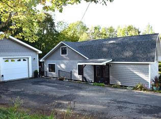 1 Lane Hill Rd, Lincoln, ME 04457
