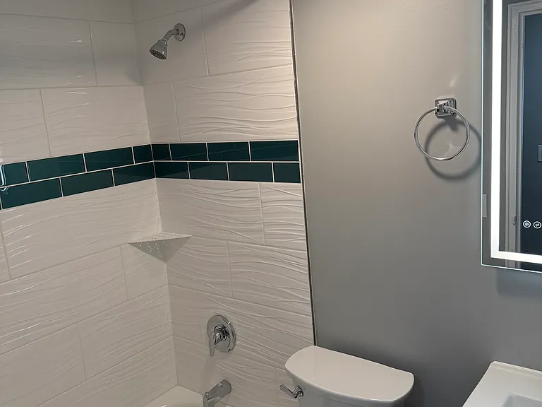975 Parkside Pl #C13 — Photo 3