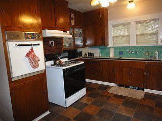 5th image of 502 S 15th St
