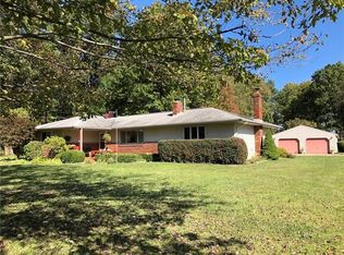 4420 Perry Hwy, Volant, PA 16156