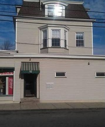 2nd image of 15 Freeman St