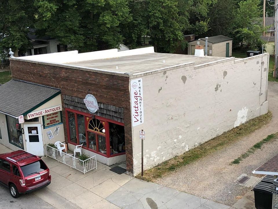 2nd image of 29 Allen Ave