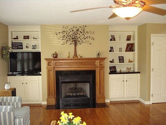 2nd image of 21549 Carol Jane Ln