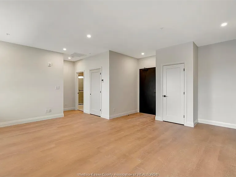 4400 Laurier Pkwy #525 — Photo 8