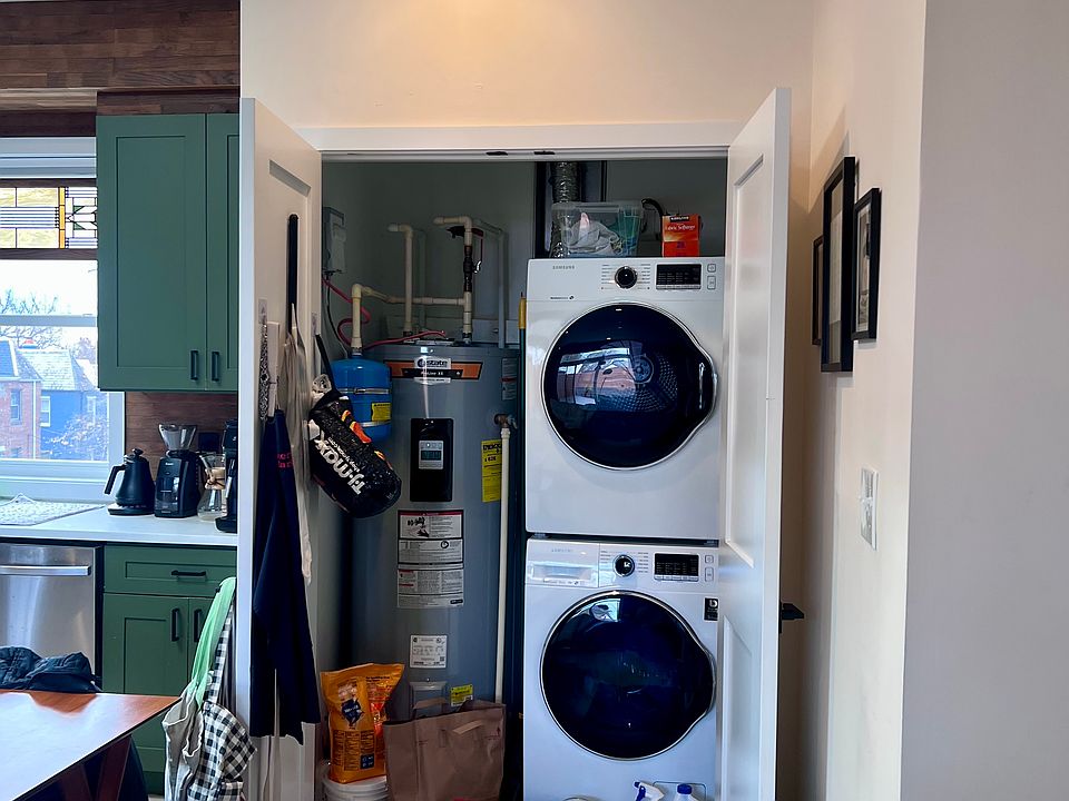 Washer/Dryer in-unit