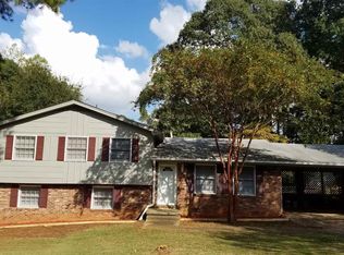 7418 Rountree Dr, Riverdale, GA 30274