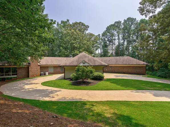 2535 N Hightower Trl, Conyers, GA 30012