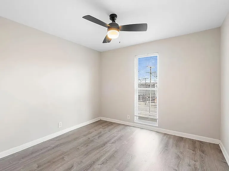 420 Elysian Fields Rd #E5 — Photo 8