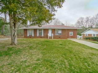 208 Magnolia St, Batesburg, SC 29006