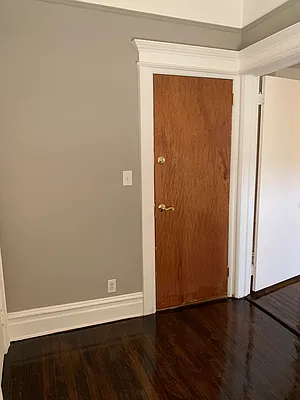 Rented by Giaps Realty Group LLC | media 15