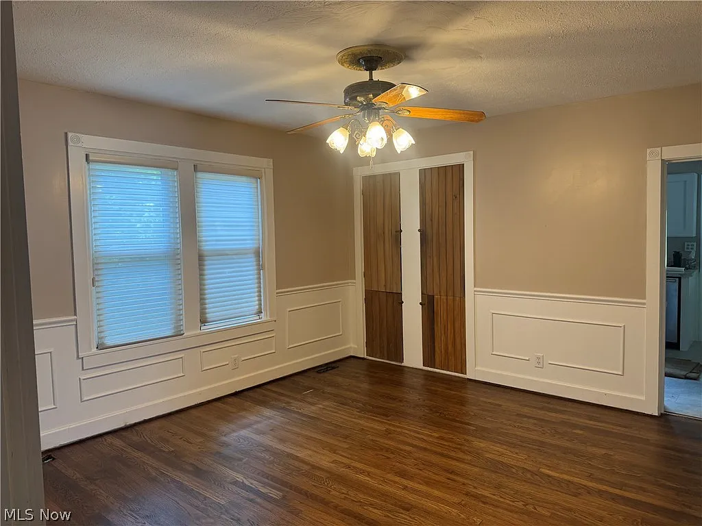 3 bed, 1.0 bath, 1644 sqft, $2,100 — Photo 4